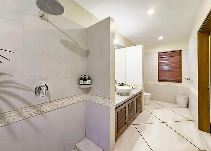 Spacious - Santai - *